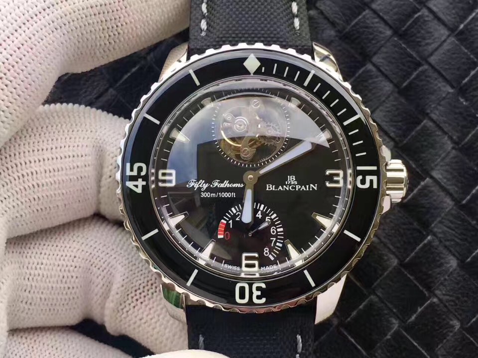 일반공장 블랑팡 피프티패덤즈 투어빌론 파워리저브 Blancpain Fiftyfathoms Tourbillon Power-Reserve 스트랩 추가증정