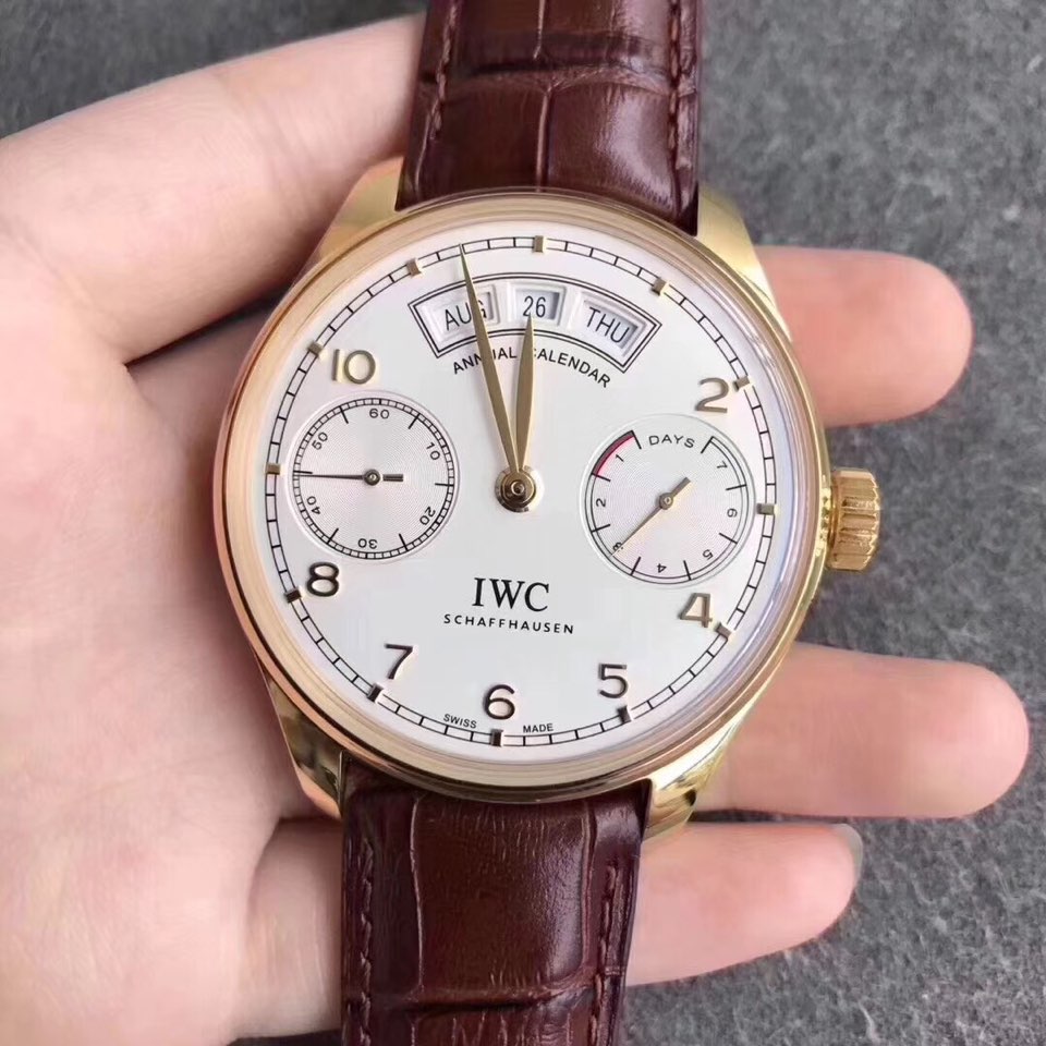 AZ공장 IWC 애뉴얼캘린더 옐로우골드금장 화이트다이얼 골드인덱스 가죽스트랩